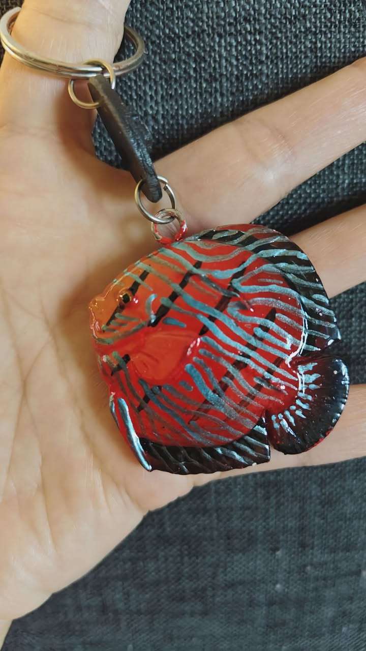 Porte clés Discus Wild Red Stripped Black Rim